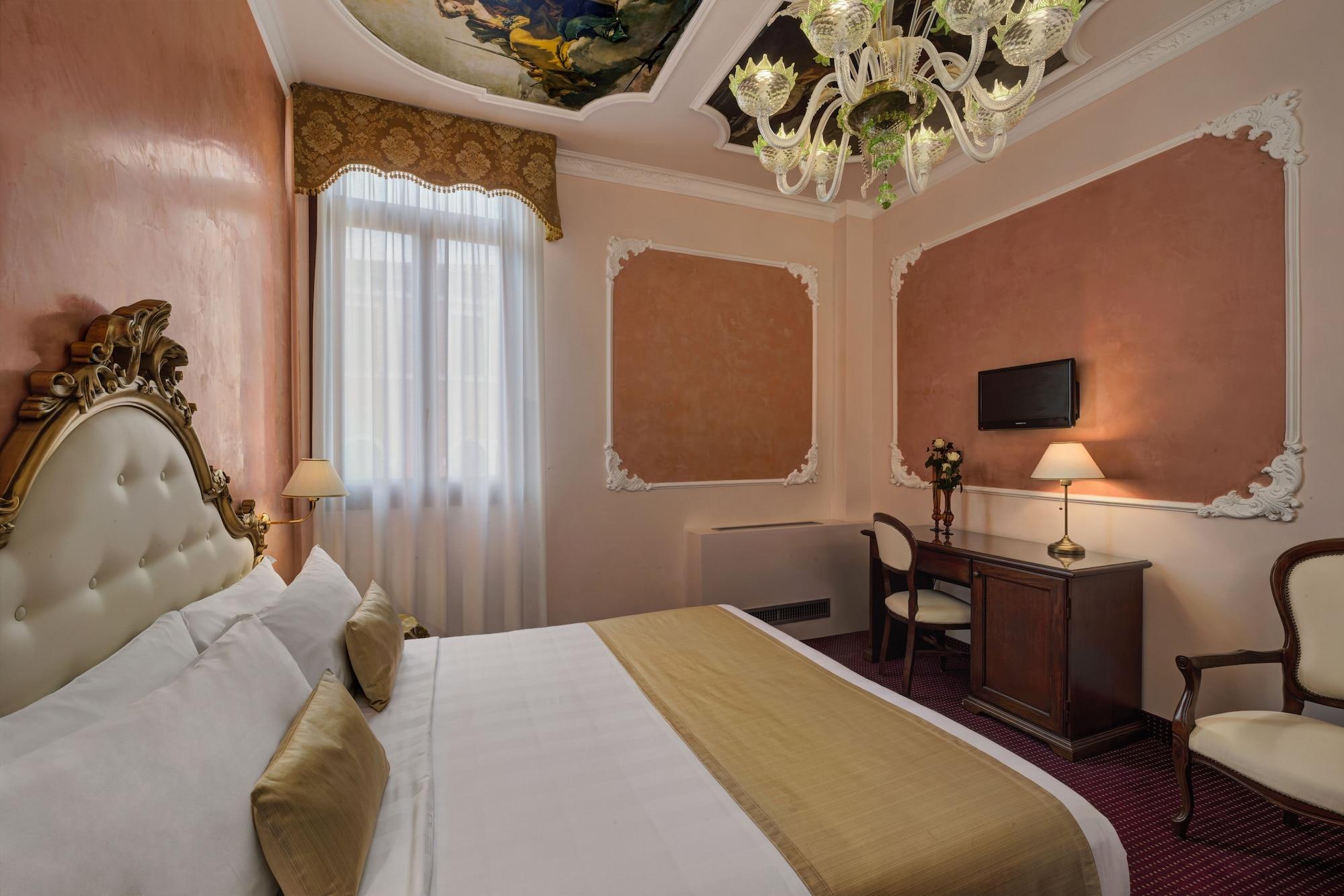 Hotel Pausania Venice Exterior photo
