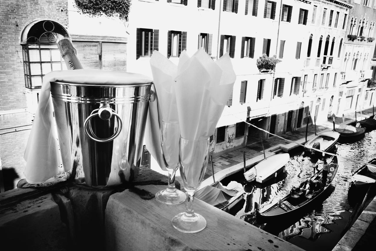 Hotel Pausania Venice Exterior photo